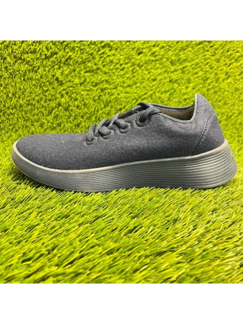 Allbirds Wool Runner 2 Womens Size 6 Blue Athletic Running Shoes Sneakers